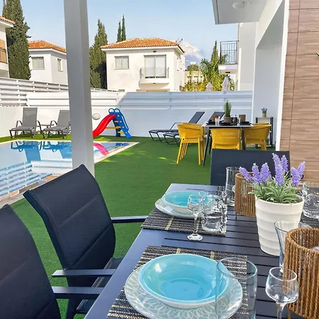 Vila Allegra Protaras
